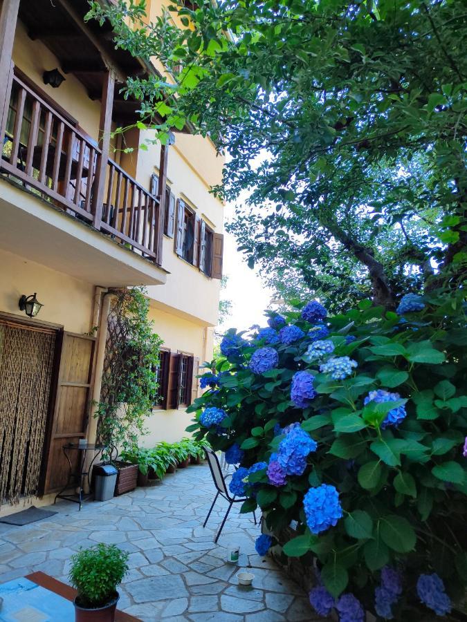 Filoxenia Hotel Tsagkarada Buitenkant foto